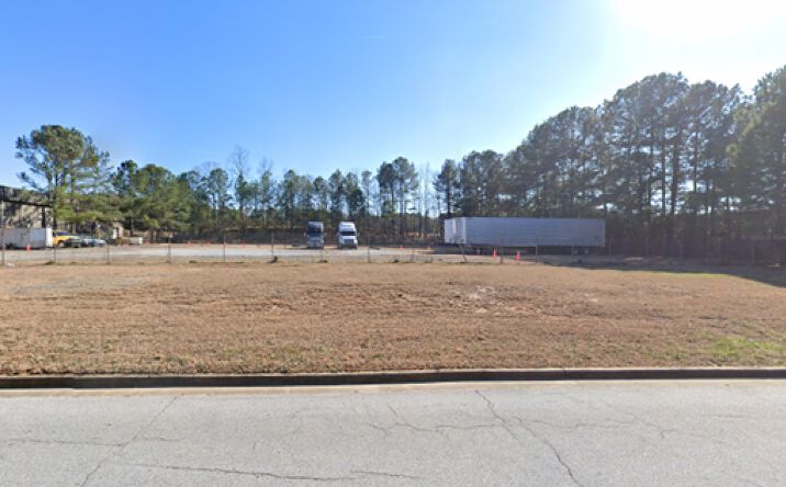 Pictures of Land, Self Storage property located at 165 N 85th Pkwy, Fayetteville, GA 30214 for sales - image #1