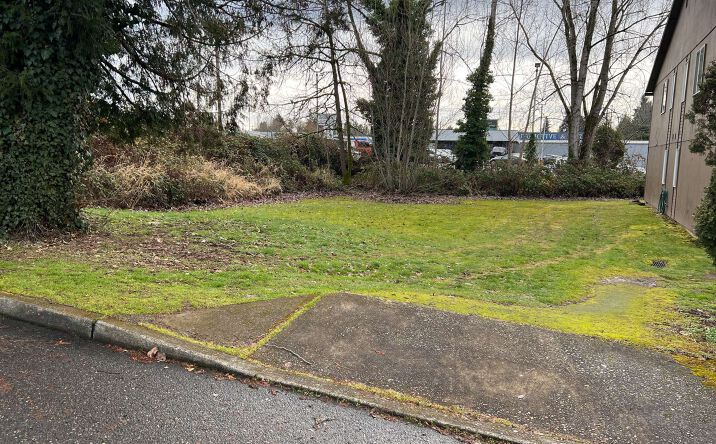 Pictures of Land property located at 4514 SE Boardman Ave, Milwaukie, OR 97267 for sales - image #1