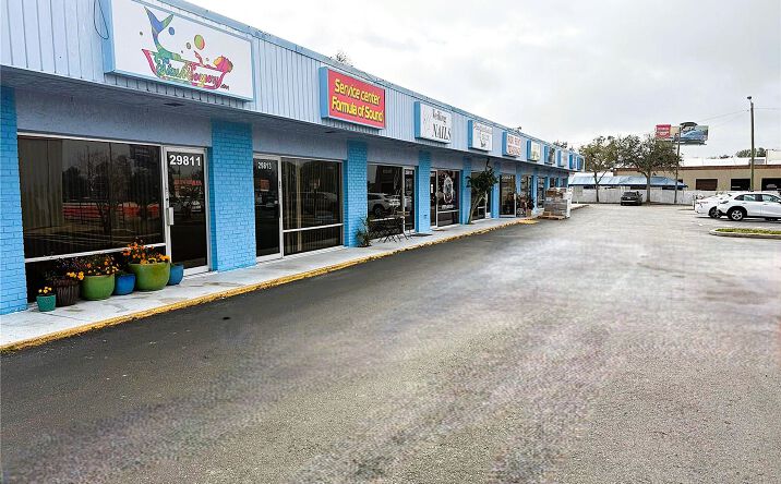 Pictures of Retail property located at 29811 US Hwy 19 N, Clearwater, FL 33761 for sales - image #1