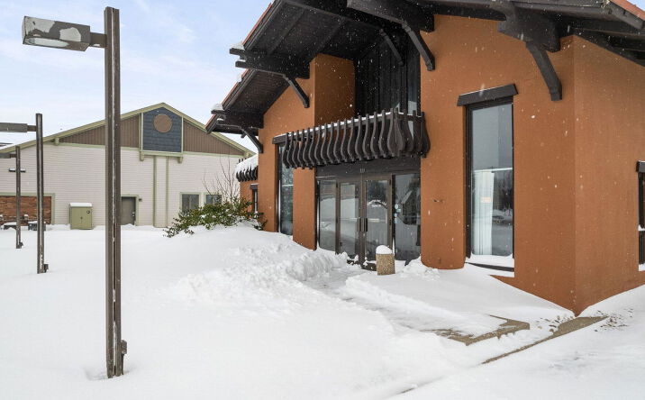 Pictures of Retail property located at 719 W Main St, Gaylord, MI 49735 for sales - image #1