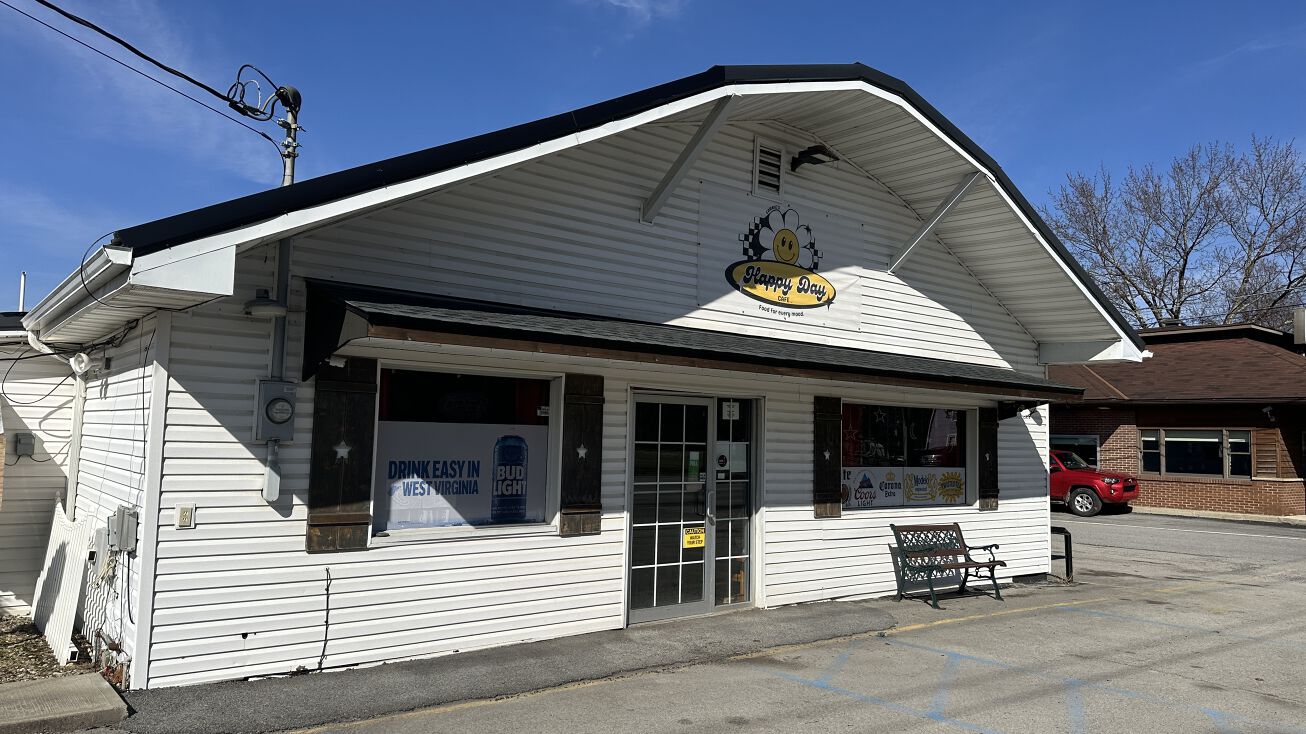 Pictures of Business for Sale, Mixed Use, Retail property located at 270 Main St, Beverly, WV 26253 for sales - image #1