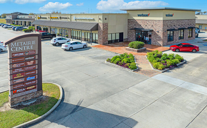 Pictures of Retail property located at 1700 Chemin Metairie Pkwy, Youngsville, LA 70592 for sales - image #1