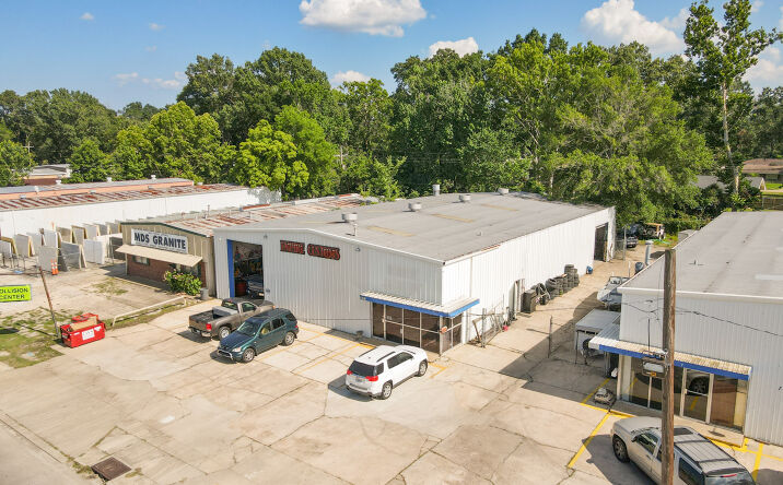 Pictures of Industrial property located at 10334 S Choctaw Dr, Baton Rouge, LA 70815 for sales - image #1