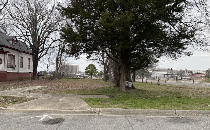 Pictures of Land property located at 1002 W 11th St, Little Rock, AR 72202 for sales - image #1