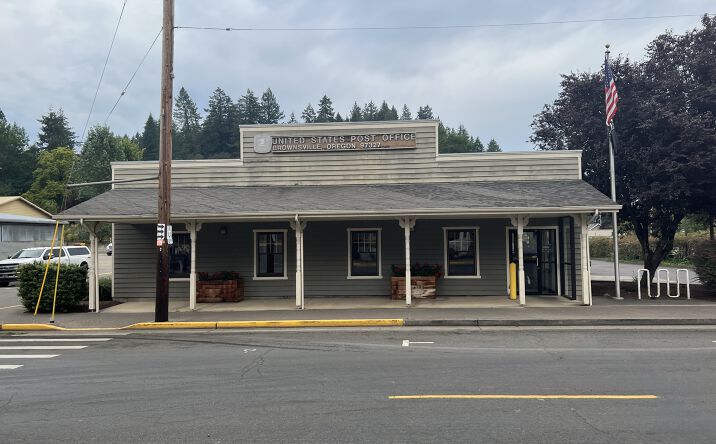Pictures of Retail property located at 430 N Main St, Brownsville, OR 97327 for sales - image #1
