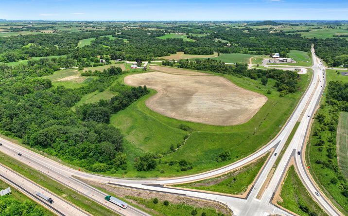 Pictures of Land property located at 527 Badger Road, Hazel Green, WI 53811 for sales - image #1