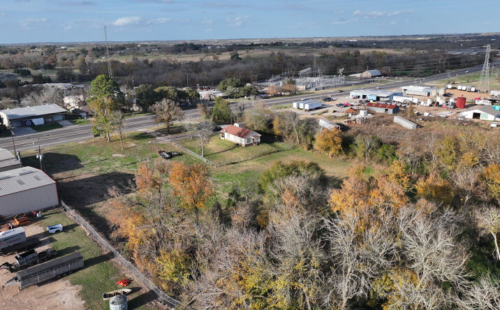 Pictures of Industrial, Land, Mixed Use, Self Storage property located at 1822 TX-105, Brenham, TX 77833 for sales - image #1
