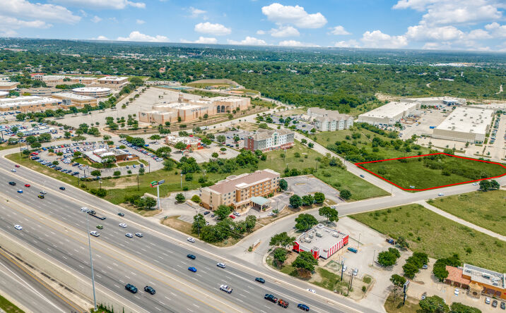Pictures of Retail, Multifamily, Industrial, Mixed Use, Land property located at 6840 Southridge Dr, San Antonio, TX 78238, 6840 Southridge Dr., San Antonio, TX 78238 for sales - image #1