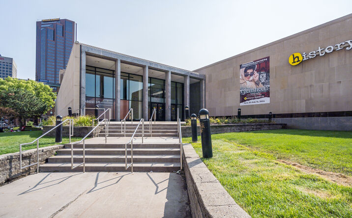 Pictures of Retail, Special Purpose property located at 19 E Exchange St, Saint Paul, MN 55101 for sales - image #1