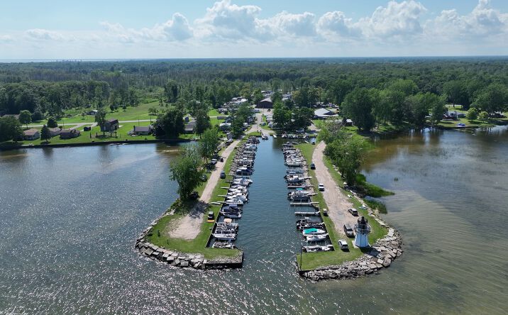Pictures of Business for Sale property located at 2325 Green Dr, Au Gres, MI 48703 for sales - image #1