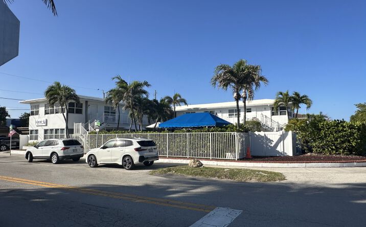 Pictures of Hospitality property located at 4301 El Mar Dr, Lauderdale-by-the-Sea, FL 33308 for sales - image #1