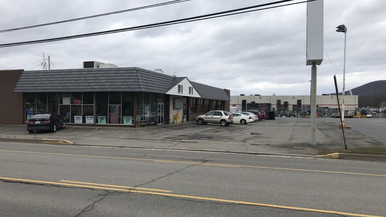 26 Bolivar Drive, Bradford, PA 16701