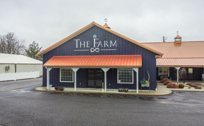 Pictures of Business for Sale, Hospitality property located at 550 W Kentucky Dr, La Center, KY 42056 for sales - image #1