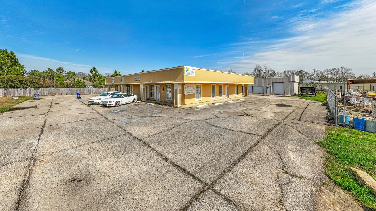 Pictures of Special Purpose, Land property located at 15312 Dedeaux Road, Gulfport, MS 39503 for sales - image #1