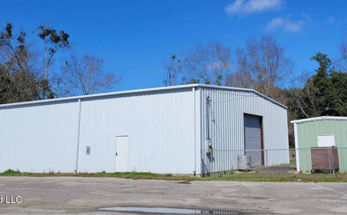 Pictures of Industrial property located at 2600 23rd Avenue, Gulfport, MS 39501 for sales - image #1