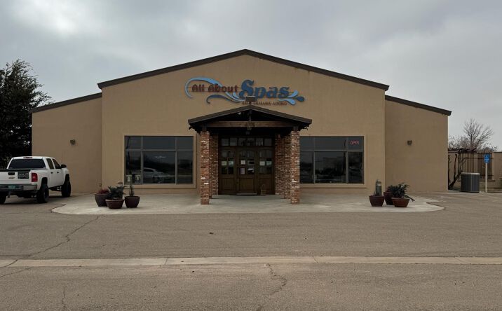 Pictures of Land, Retail, Industrial property located at 3700 N Main Street, Roswell, NM 88201 for sales - image #1