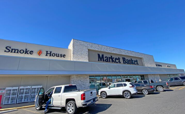Pictures of Retail property located at 2710 Ryan St, Lake Charles, LA 70601 for sales - image #1