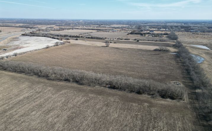 Pictures of Land property located at 1800 N Prairie Creek Rd, Andover, KS 67002 for sales - image #1