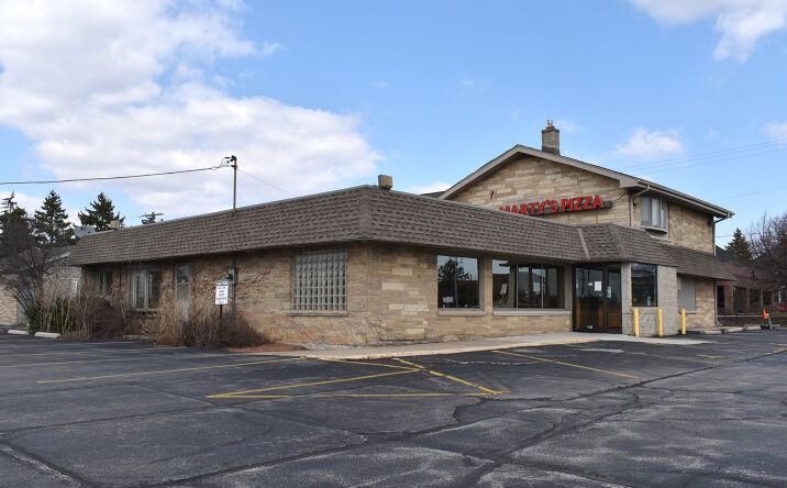 Pictures of Retail, Office property located at 16680 W Bluemound Rd, Brookfield, WI 53005 for sales - image #1