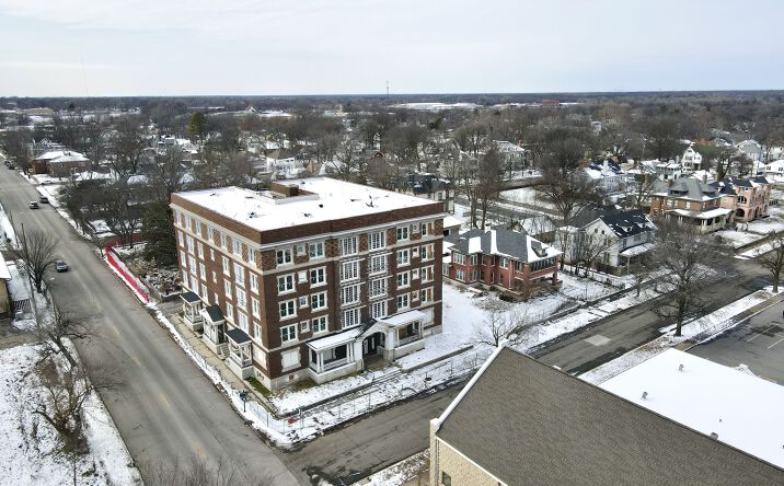 Pictures of Multifamily property located at 320 S Moffet Ave, Joplin, MO 64801 for sales - image #1