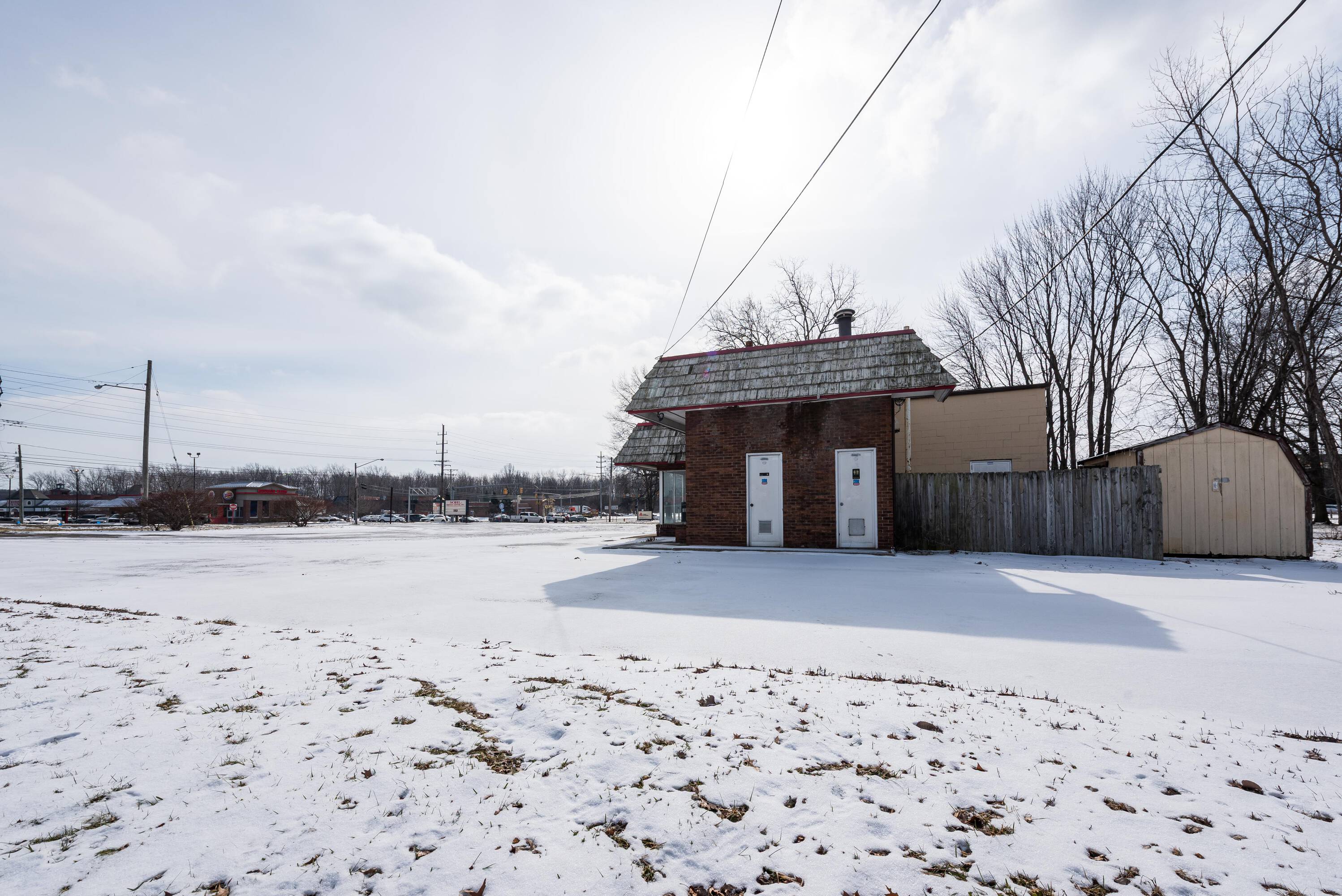 5700 HEISLEY RD Mentor OH 44060-1830 APN: 16-B-066-0-00-009-0 | Crexi.com