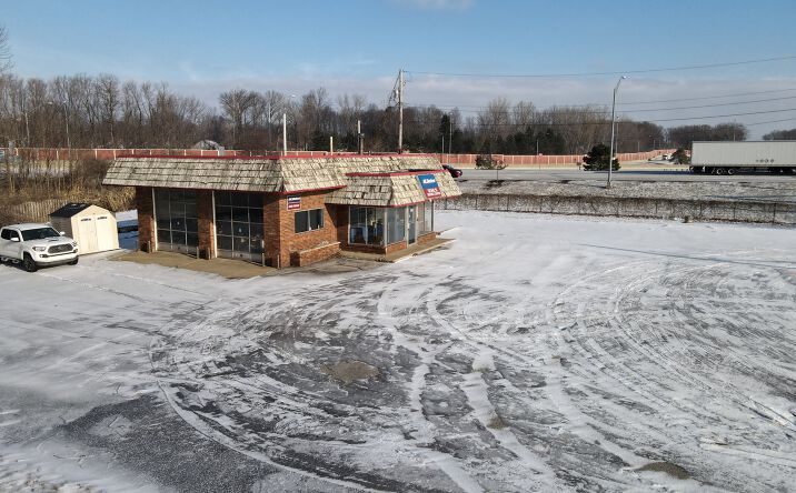 5700 HEISLEY RD Mentor OH 44060-1830 APN: 16-B-066-0-00-009-0 | Crexi.com