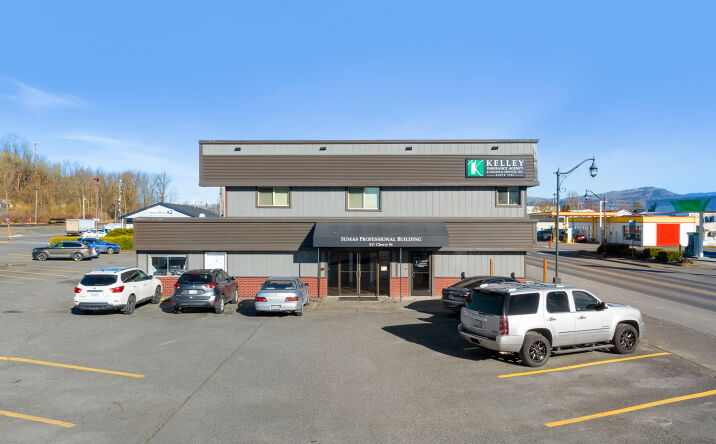 Pictures of Multifamily, Retail property located at 617 Cherry St, Sumas, WA 98295 for sales - image #1