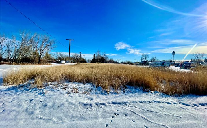 Pictures of Land property located at 1301 Pennsylvania Street, Chinook, MT 59523 for sales - image #1