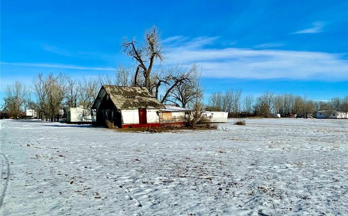 Pictures of Land property located at 1314 Missouri Street NW, Chinook, MT 59523 for sales - image #1