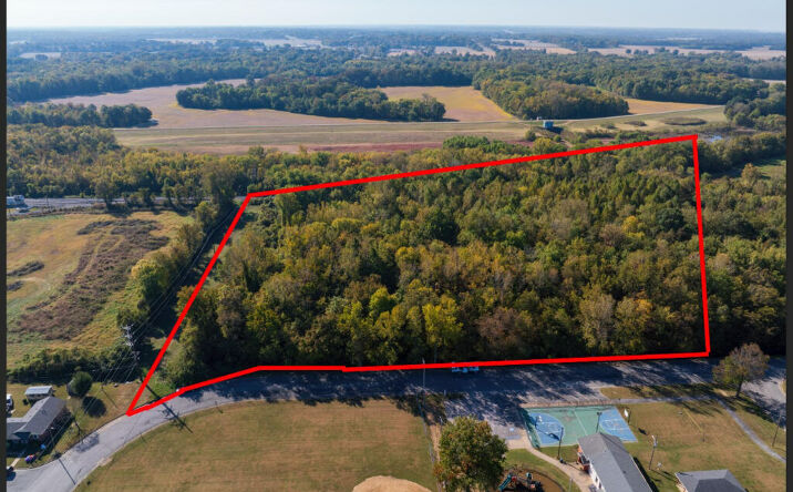 Pictures of Land property located at 00 Meeks Street, Dyersburg, TN 38024 for sales - image #1