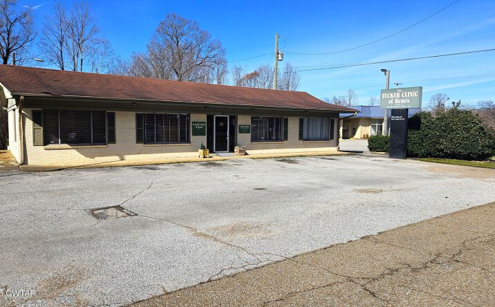 Pictures of Mixed Use property located at 1605 S Highland Avenue, Jackson, TN 38301 for sales - image #1