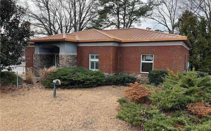 Pictures of Retail, Office property located at 624 N Tennessee Street, Cartersville, GA 30120 for sales - image #1
