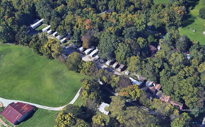 Pictures of Mobile Home Park property located at 325 E Cross St, Anderson, IN 46012 for sales - image #1