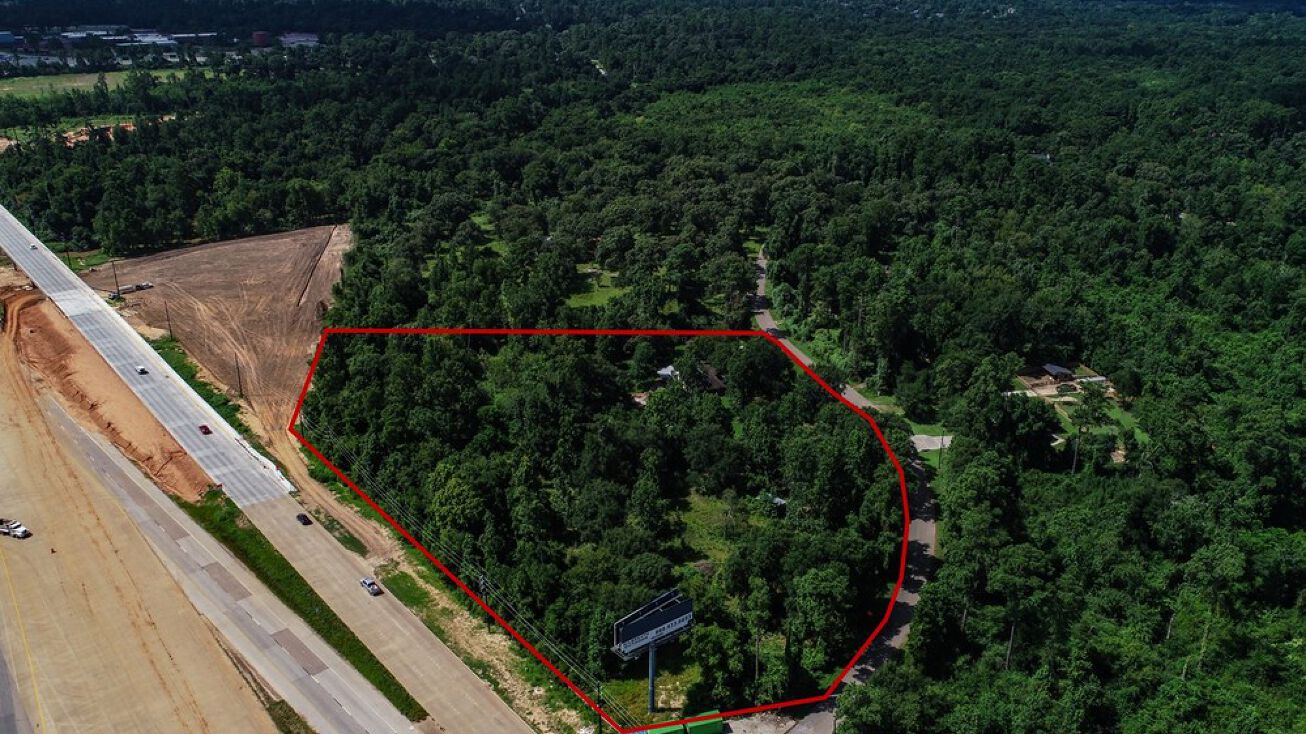 151 Sentinel Oaks, Pinehurst, TX 77362