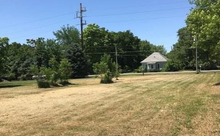 Pictures of Land property located at 0 N 8th Street, Fairfield, IA 52556 for sales - image #1