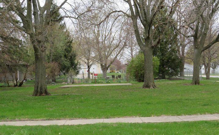 image of property at 1026 1ST ST NW Hampton IA 50441