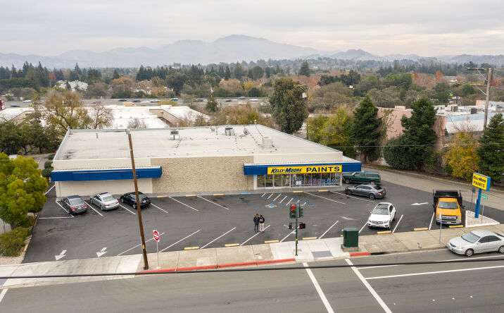 Pictures of Retail property located at 2700 North Main Street, Walnut Creek, CA 94597 for comps - image #1
