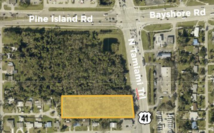 Pictures of Land property located at 1701 N Tamiami Trl, North Fort Myers, FL 33903 for sales - image #1