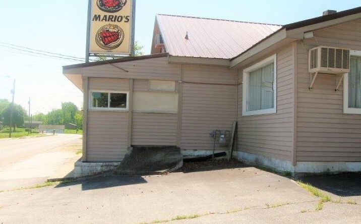 Pictures of Multifamily property located at 403 Mammoth Cave St., Cave City, KY 42127 for sales - image #1