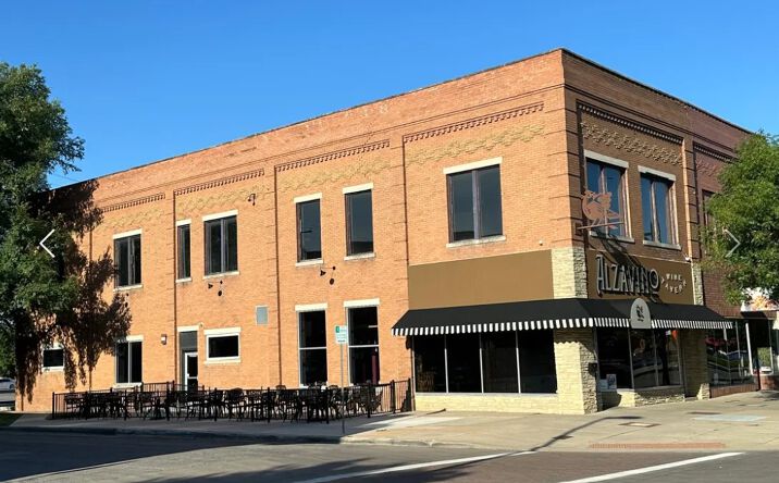 Pictures of Retail property located at 1001 W Douglas Ave, Wichita, KS 67213 for sales - image #1