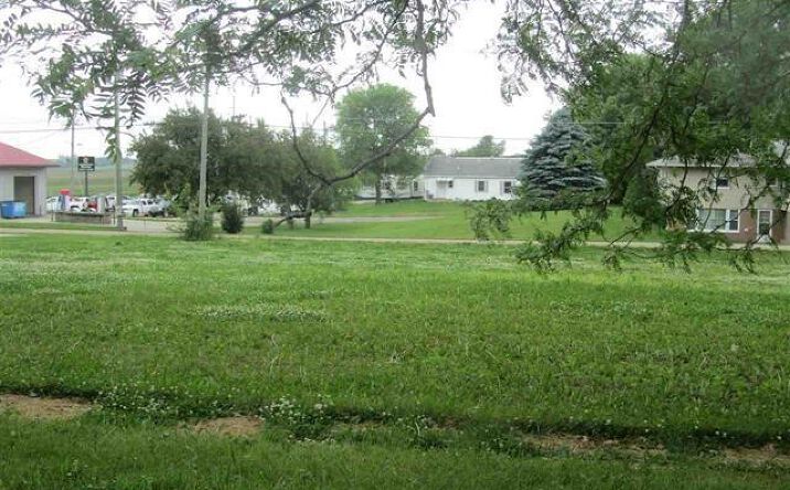 Pictures of Land property located at 511 8th Street, Traer, IA 50675-9575 for sales - image #1