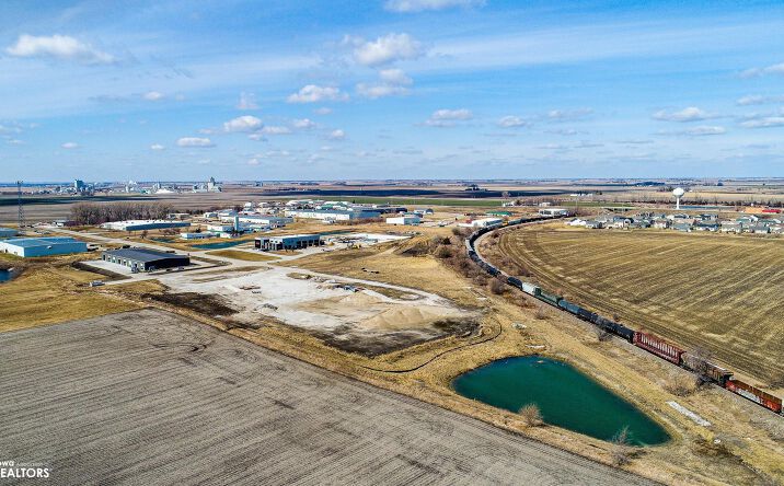 Pictures of Land property located at 551 W 13Th Street, Nevada, IA 50201 for sales - image #1