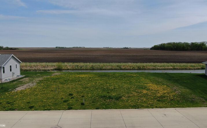 Pictures of Land property located at 421 White Fox Drive, Clarion, IA 50525 for sales - image #1
