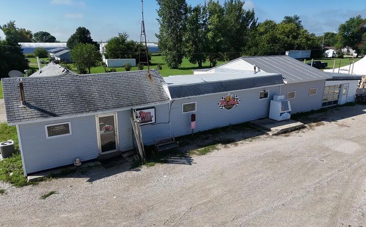 Pictures of Retail property located at 1826 HWY 18, Algona, IA 50511 for sales - image #1