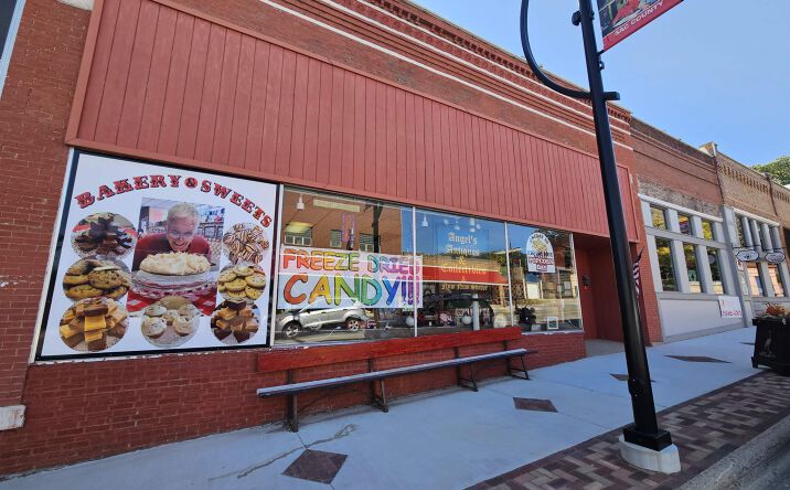 Pictures of Retail, Office property located at 517 W Main Street, Sac City, IA 50583 for sales - image #1