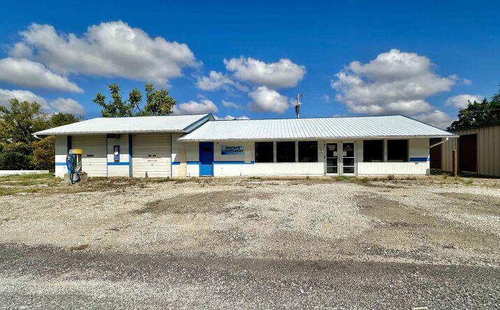 Pictures of Special Purpose property located at 104 E Clinton Avenue, La Harpe, IL 61450 for sales - image #1