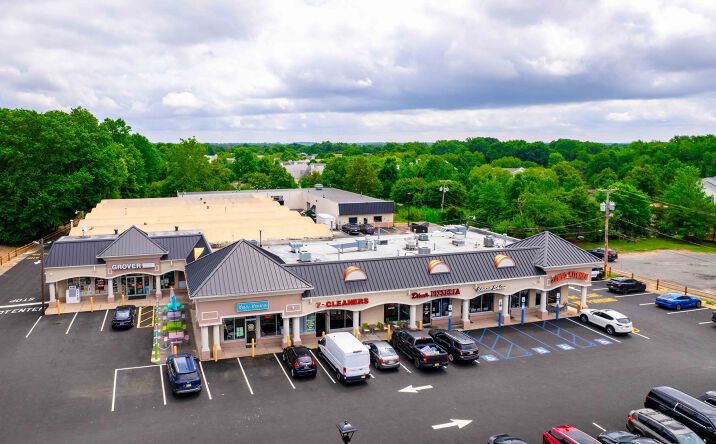 Pictures of Retail property located at 179 South St, Freehold, NJ 07728 for sales - image #1