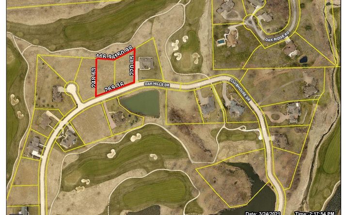 Pictures of Land property located at Lot 13-14 Oak Hills Drive, Burlington, IA 52601 for sales - image #1