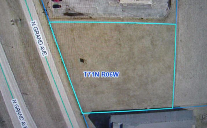 Pictures of Land property located at 0 Grand Ave., Mount Pleasant, IA 52641 for sales - image #1