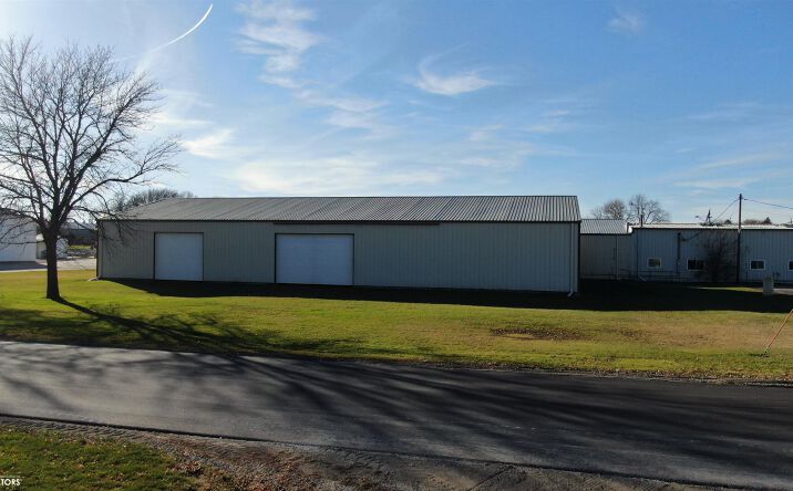 Pictures of Land, Industrial property located at 1302 Central Avenue E, Clarion, IA 50525 for sales - image #1